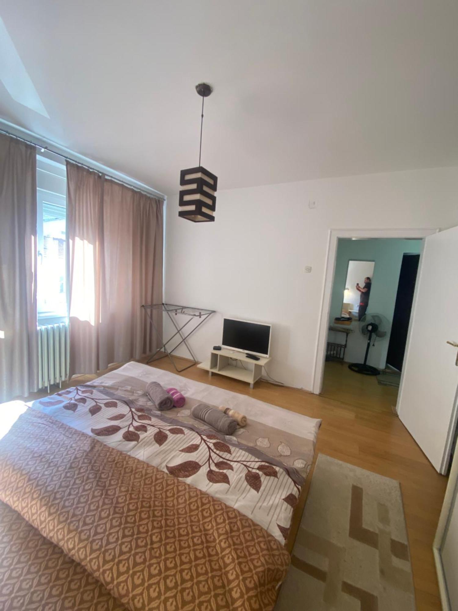 Valor Apartments سكوبجي المظهر الخارجي الصورة
