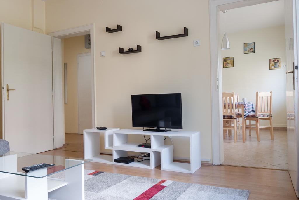 Valor Apartments سكوبجي المظهر الخارجي الصورة
